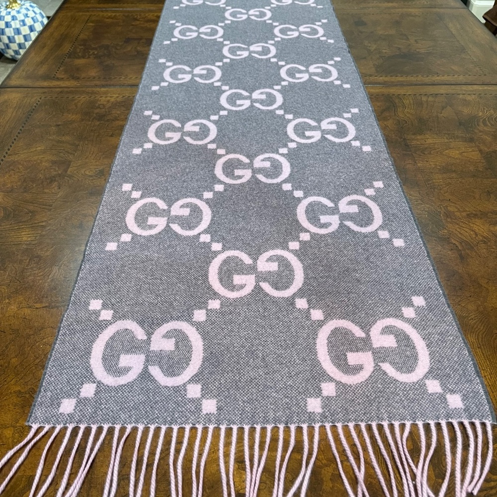 GUCCI CASHMERE SCARF - Picture 7 of 11